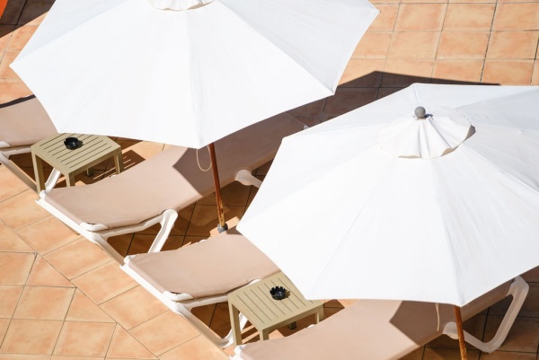 Reserva con antelación y disfruta de un 20% de descuento en tu estancia en Apartamentos Vista Club. Planifica tus vacaciones en Santa Ponsa con el mej